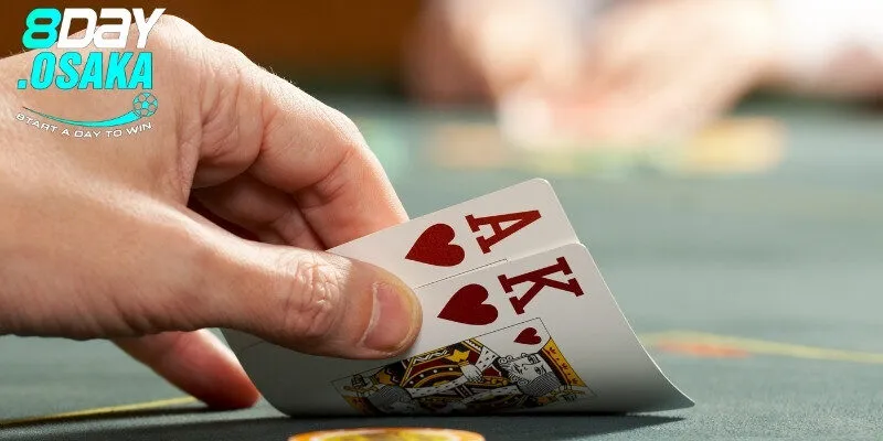 Nhanh nhạy trong việc phán đoán bài đối thủ